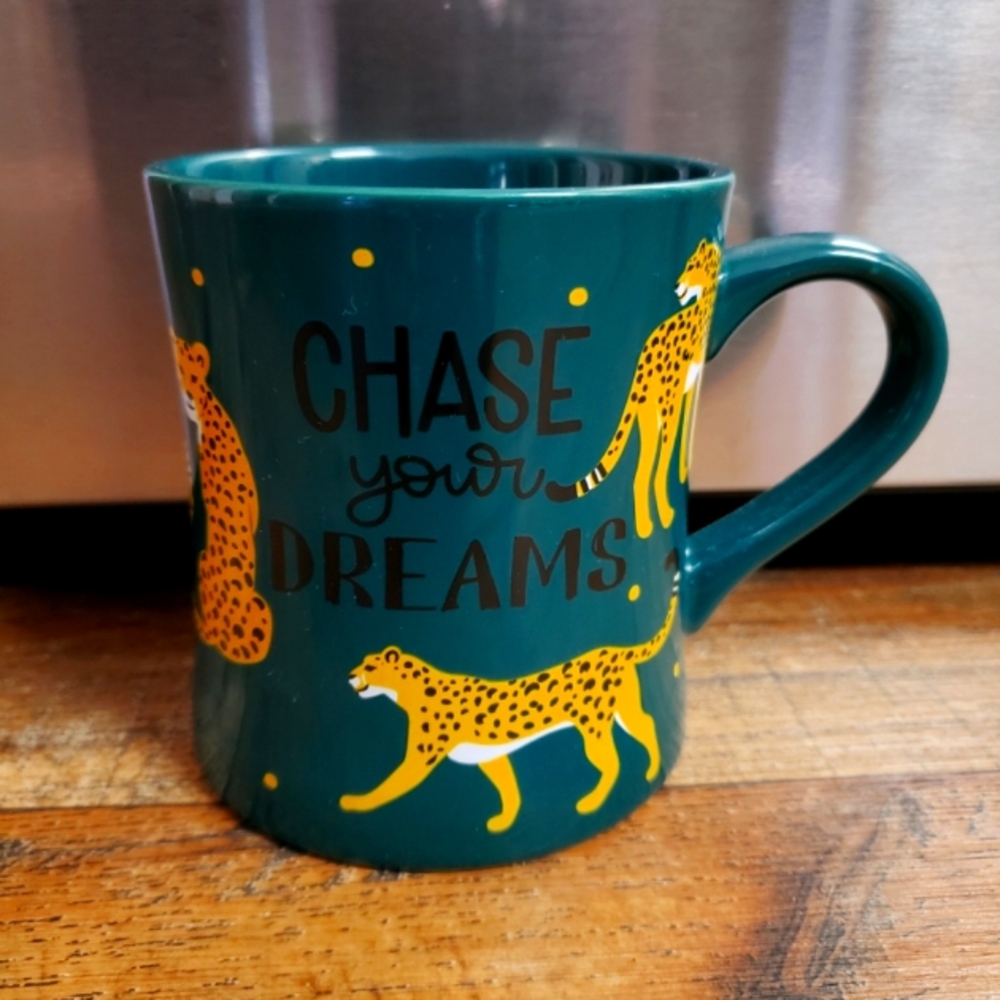 Chase Your Dreams Teal Mug with Cheetah Design